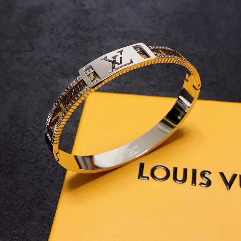 LV Bracelet 03lyr131